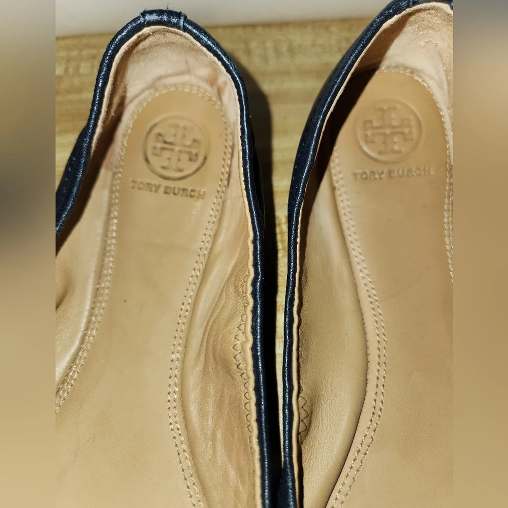 TORY BURCH Minnie Embellished Logo Travel Ballet Flat, size 7M